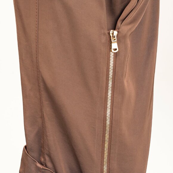 Dorothee Schumacher Spring 2021 Slouchy Cool Warm Brown Satin Jogger Pants - Picture 6 of 9